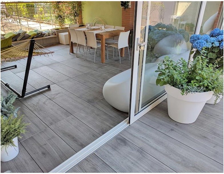 Harena Holz Grigio – technický kámen s dřevěnou texturou, 2 cm