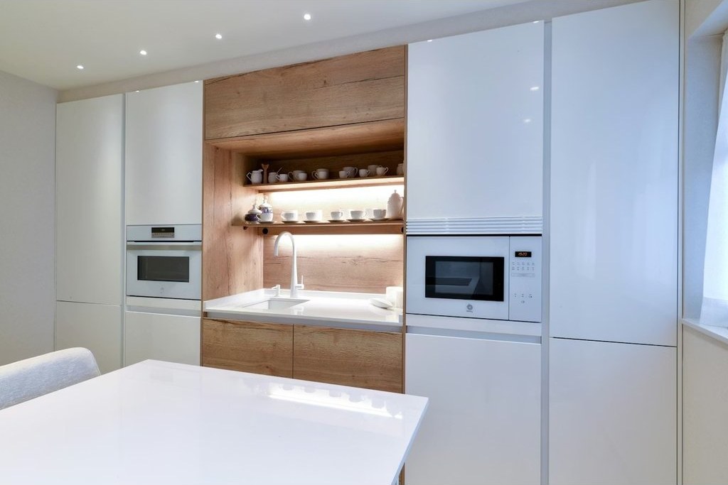 Dekton Halo